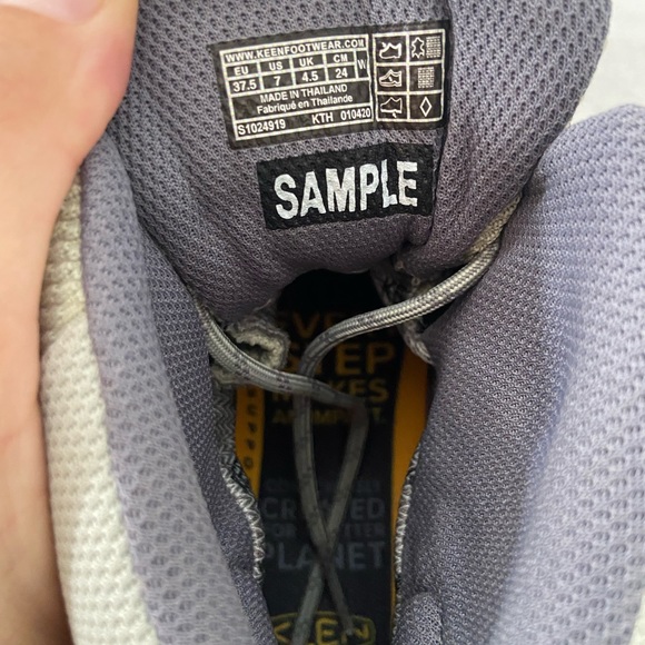 Keen Women’s MidRise Hiking Boot - Picture 10 of 11